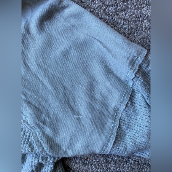 Aritzia TNA Golden Alder Thermal Long Sleeve Mint - Picture 8 of 8